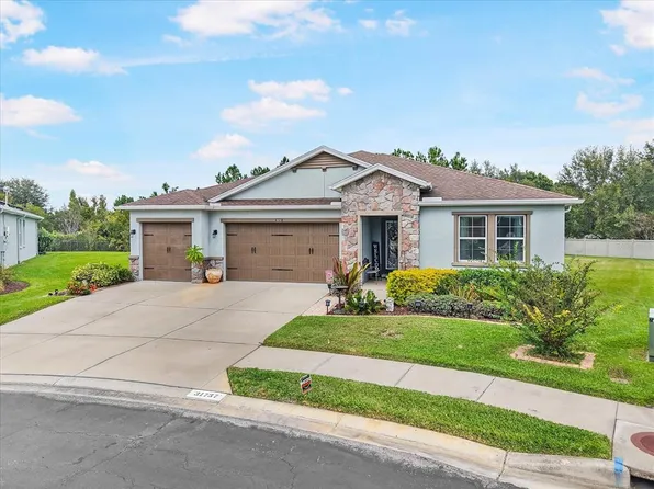 31737 Fairhill Dr, Zephyrhills, FL 33543