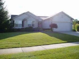 1443 Saint Lawrence Ct, Fenton, MI