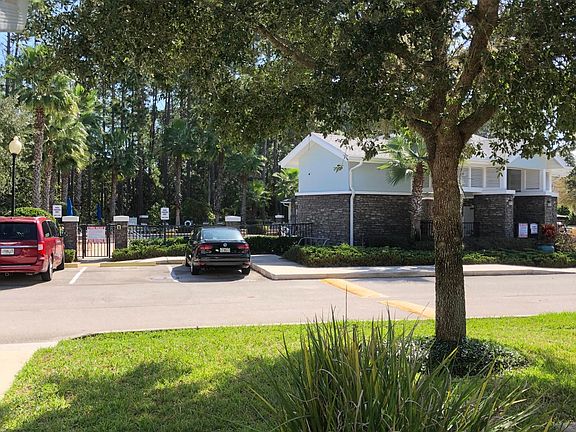 2nd image of 125 Bayberry Cir Unit 1701