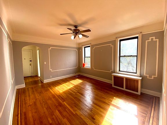 3rd image of 41-05 43rd St #B3