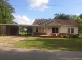 23 Dickson St, Sopchoppy, FL 32358