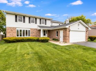 111 N Delany Rd, Gurnee, IL 60031