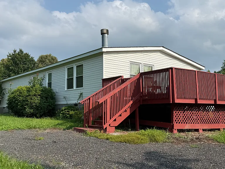 4520 Sunnyside Rd — Photo 2