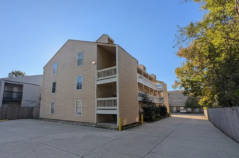 4841 Zenith St #3 — Photo 1