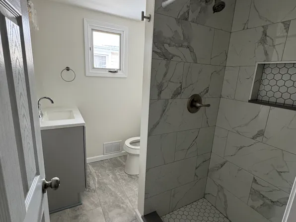 105 Carlisle St Unit 2, Rochester, NY 14615