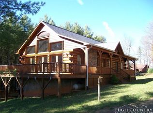 281 Greenview Dr, Jefferson, NC 28640