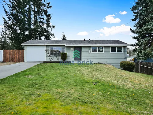 12735 SE 171st Pl Photo 1