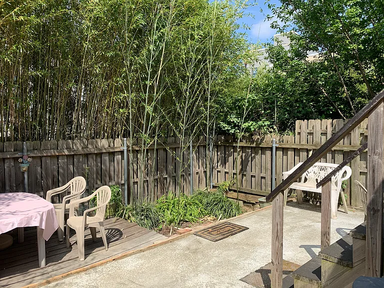 221 Poplar St #C — Photo 15