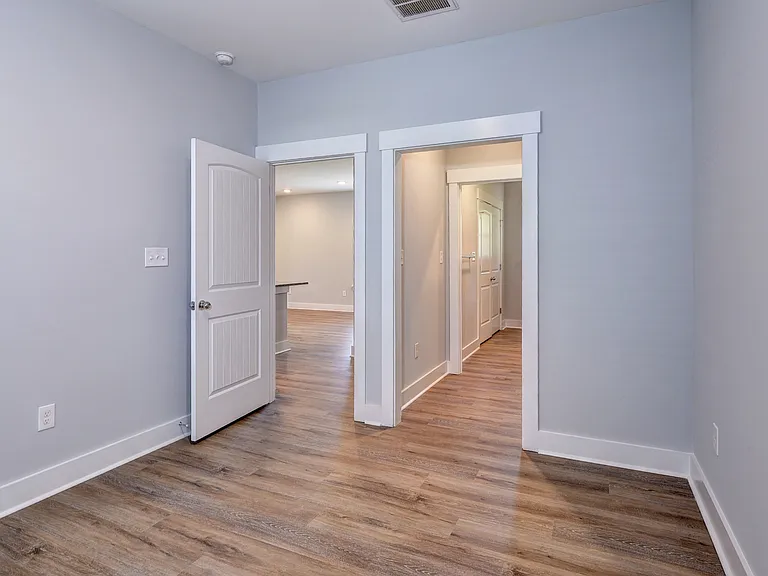 102 Magruder Ave — Photo 17