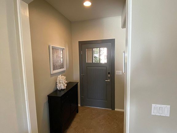 5th image of 1655 W Green Thicket Way