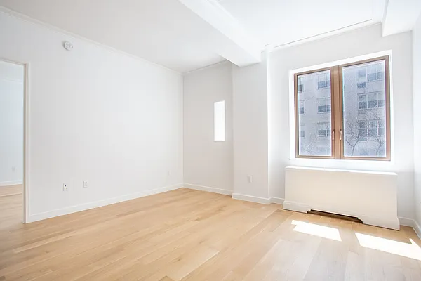 Rented by RELO REDAC INC. | media 17