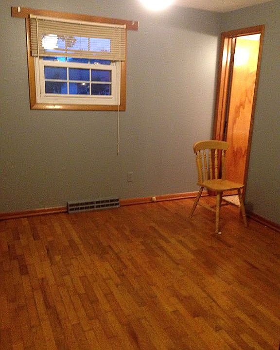 2nd image of 1319 Michael Dr