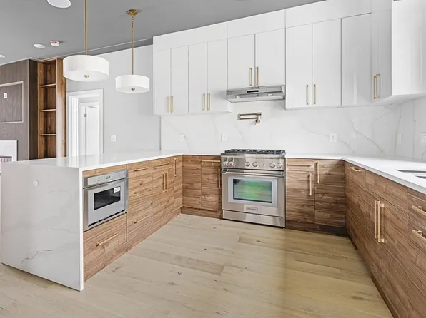 1 Cedar St #3, Cambridge, MA 02140