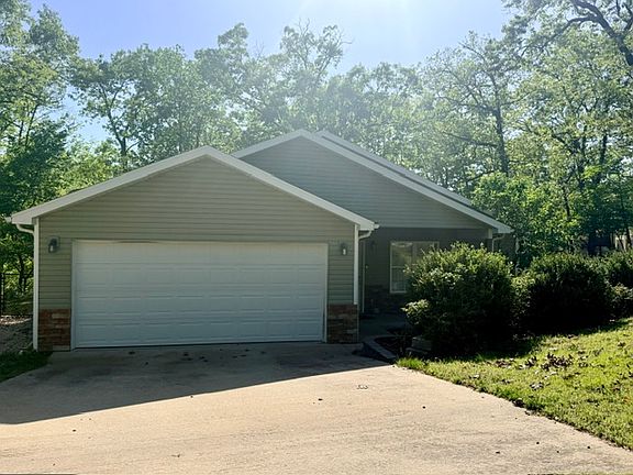 2nd image of 143 Cedar Rd