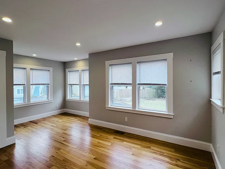 440 Washington St #1 — Photo 3