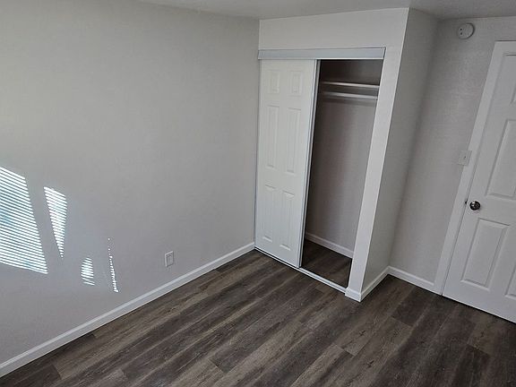 5th image of 780 Clems Rd #1