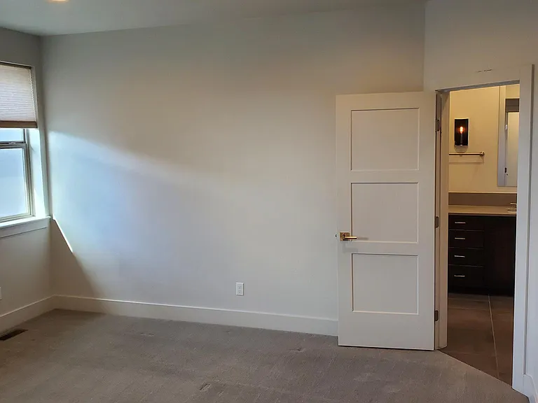 4422 E Rivernest Dr — Photo 23