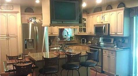 5th image of 9560 NW 9th Ct