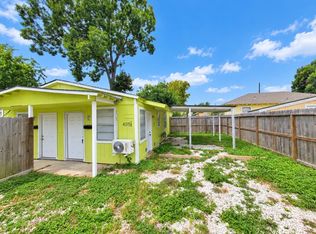 4315 Chapman St #1/2, Houston, TX 77009
