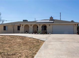 15928 Village Dr, Victorville, CA 92394