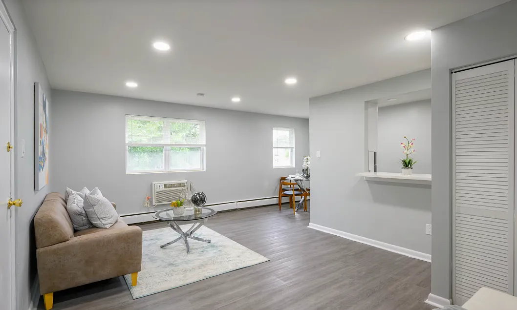 1 bed, 650 sqft, $1,550 — Photo 4