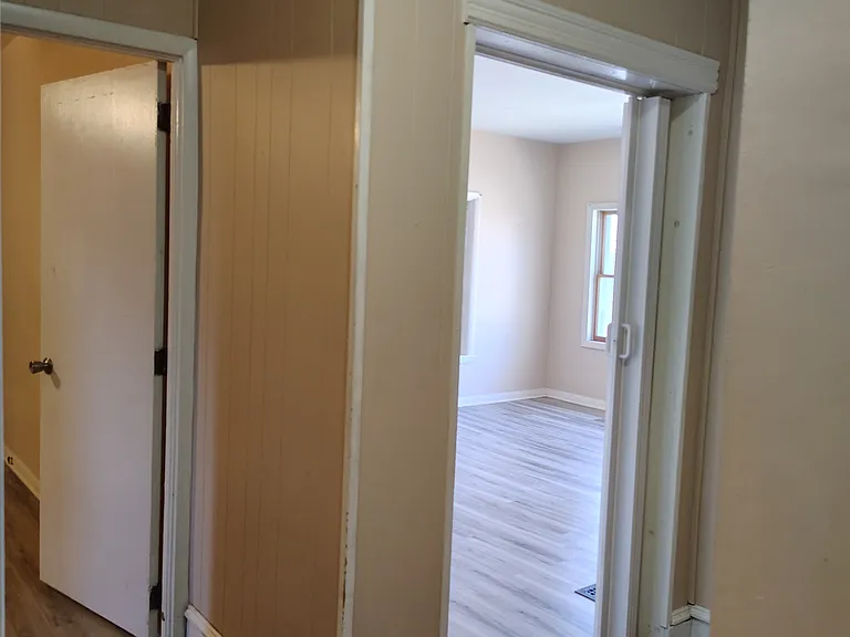 314 Conklin Ave #2 — Photo 10
