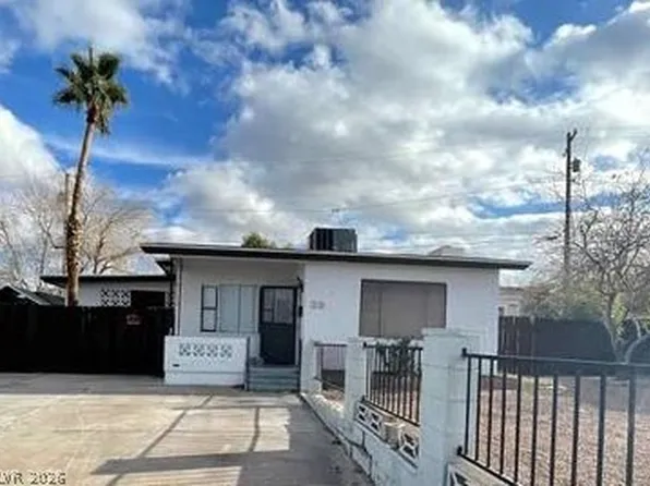 39 E Pacific Ave, Henderson, NV 89015