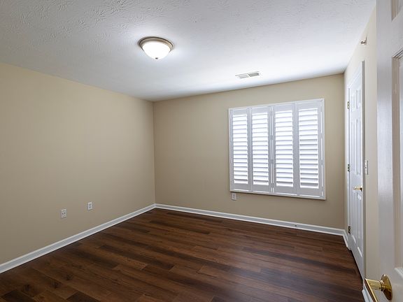 5th image of 4933 Opal Ridge Ln APT 208
