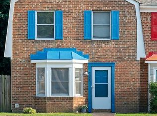 3301 Golden Oaks Ln, Chesapeake, VA 23321