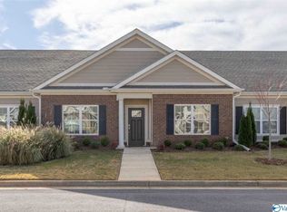 31 Moore Farm Cir NW, Huntsville, AL 35806