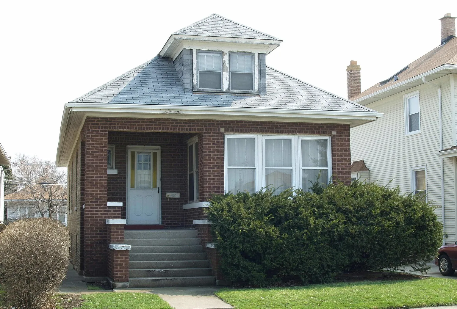 2823 Pearl St photo 1