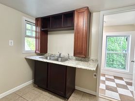 50 Lake St, Nashua, NH