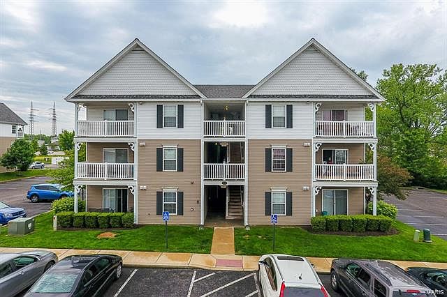 1st image of 9733 Crayford Dr Unit 9E