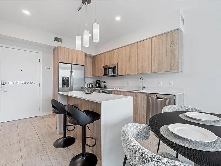 3900 Biscayne Blvd #S-708 — Photo 2