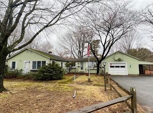 107 Bassetts Bridge Rd, Mansfield, CT 06250