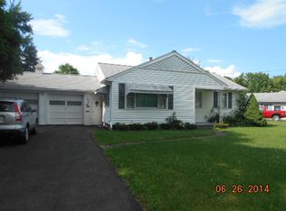 3 Lac Ln, Painted Post, NY 14870