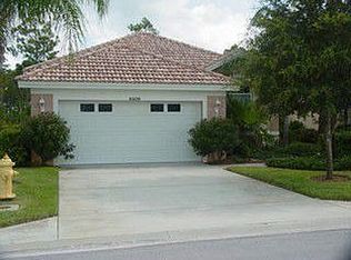 6109 Highwood Park Ln, Naples, FL 34110