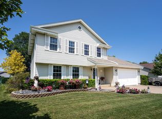 3114 Heartland Ln, Racine, WI 53402