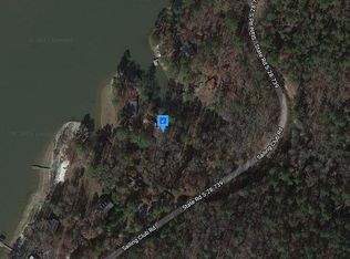 200 Peachtree St, Mc Cormick, SC 29835