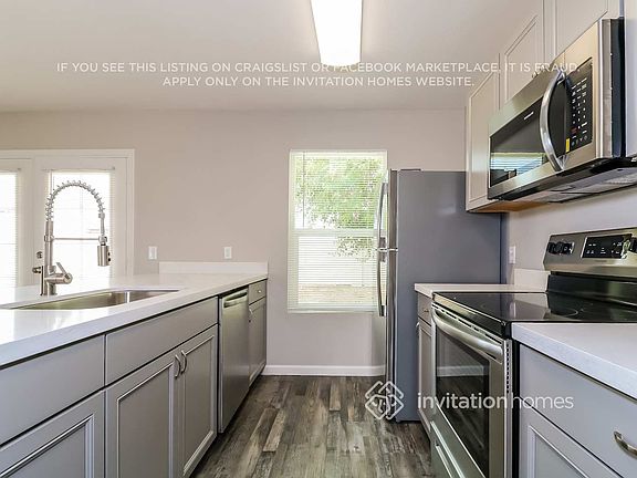 4th image of 3221 W Irma Ln