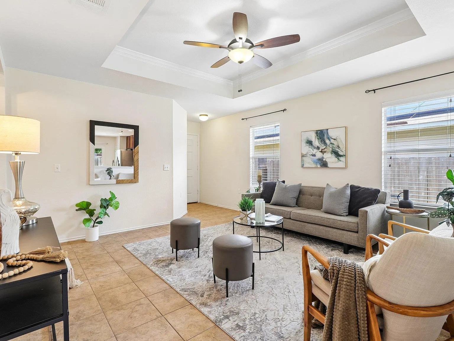 3 bed, 2.0 bath, 1203 sqft, $1,850 — Photo 4