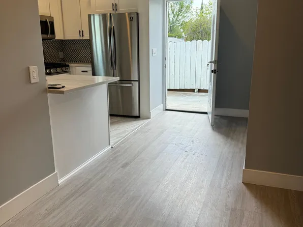 (undisclosed Address), North Hills, CA 91343