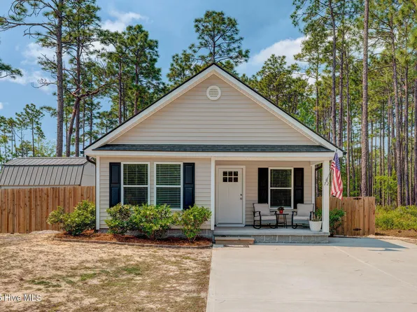 72 S Shelby Road, Southport, NC 28461