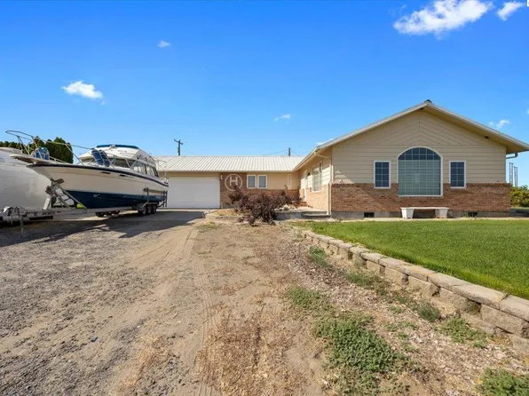 1000 Fairfield Dr #1001, Pasco, WA 99301