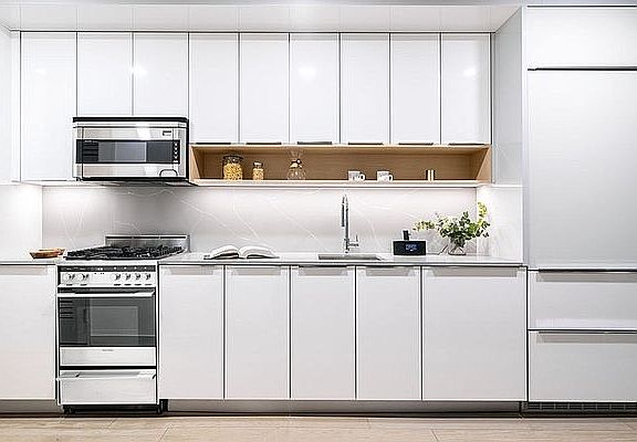 2nd image of 20 Broad St APT 2514