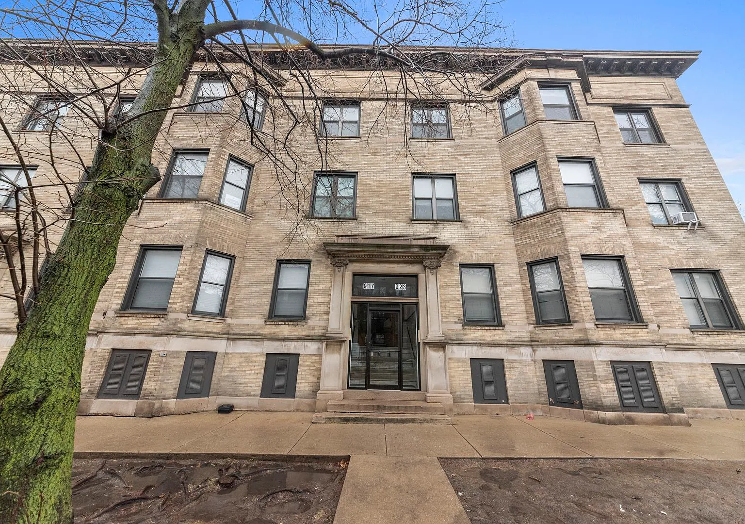 1 bed, $2,295 — Photo 3