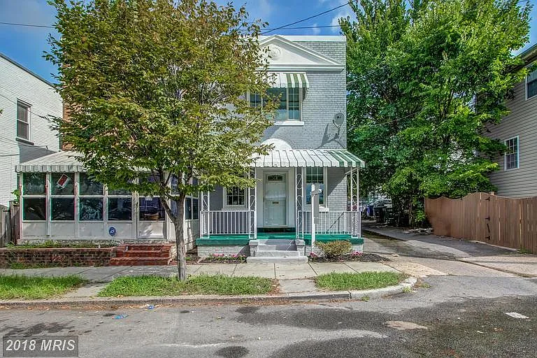 507 Roxboro Pl NW photo 1