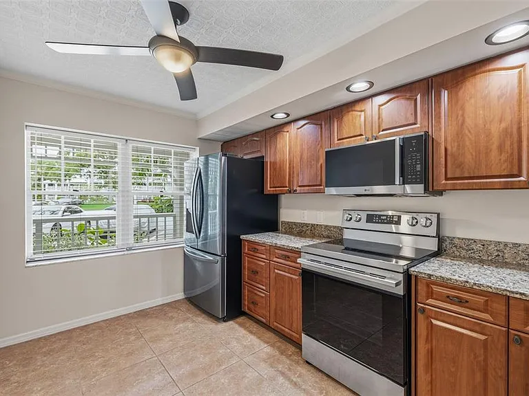 2533 Dolly Bay Dr #105 — Photo 9