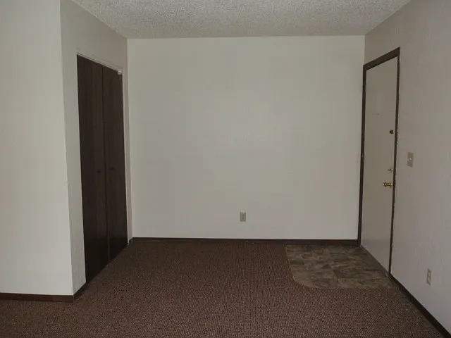 115 Turner Ct #4 — Photo 3