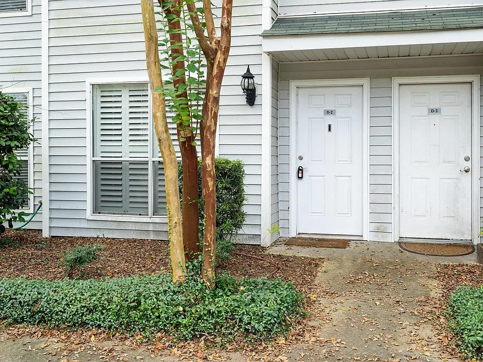 254 Howle Ave #D2